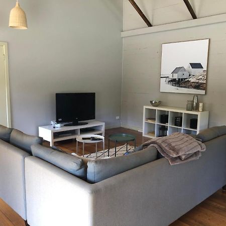 The Old Coolstore - Braeburn Apt Merricks North Extérieur photo